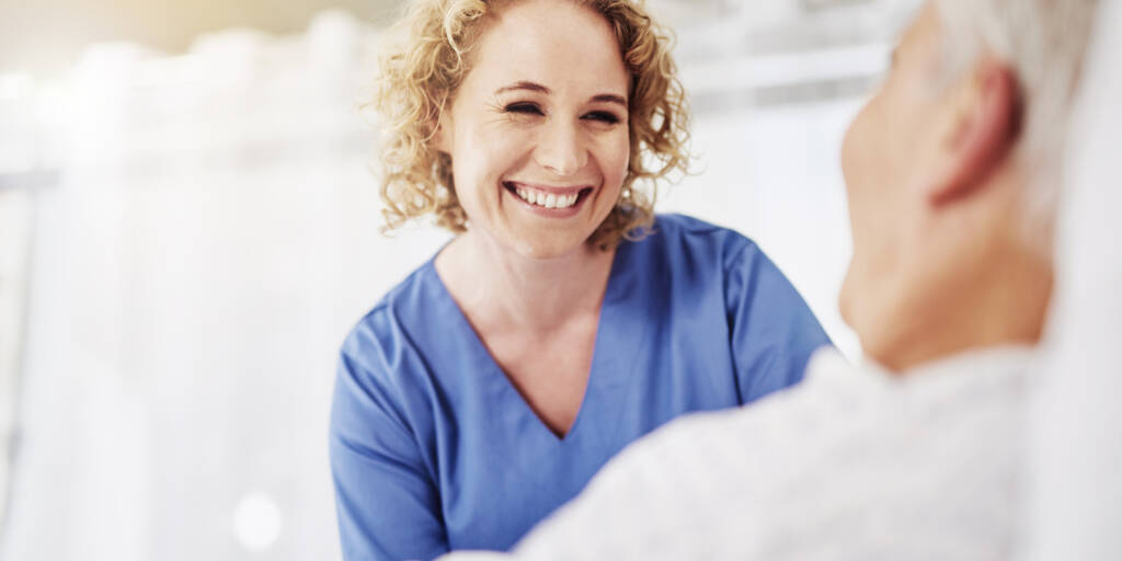 Geschenke in der Pflege: Das ist erlaubt