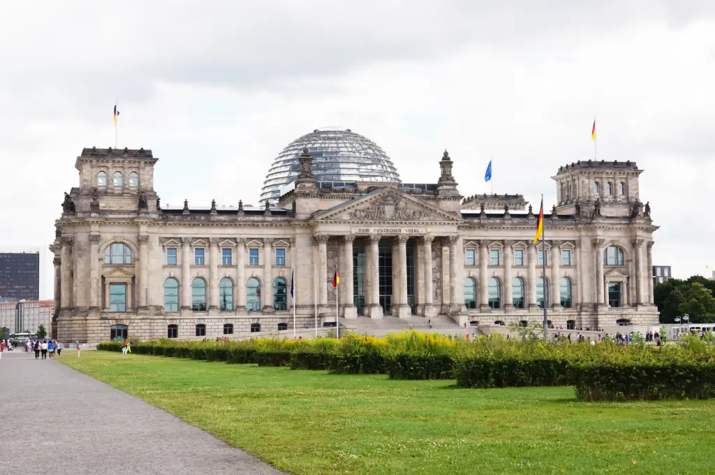 Bundesregierung plant Reformpaket für Betriebe und Beschäftigte